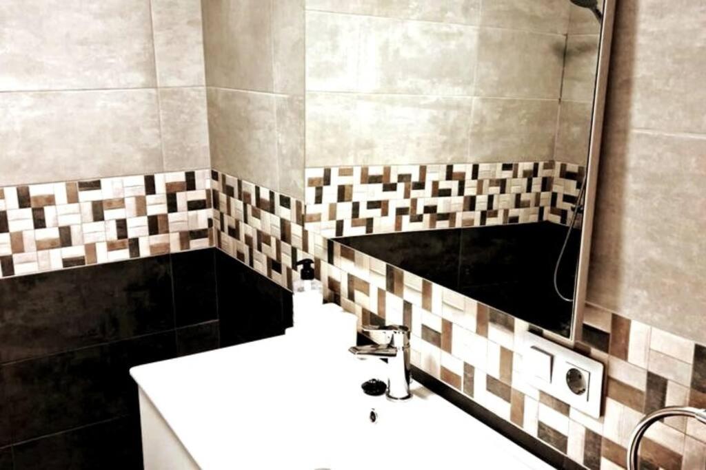 Big Apartament Apartment Лос Кристианос Екстериор снимка