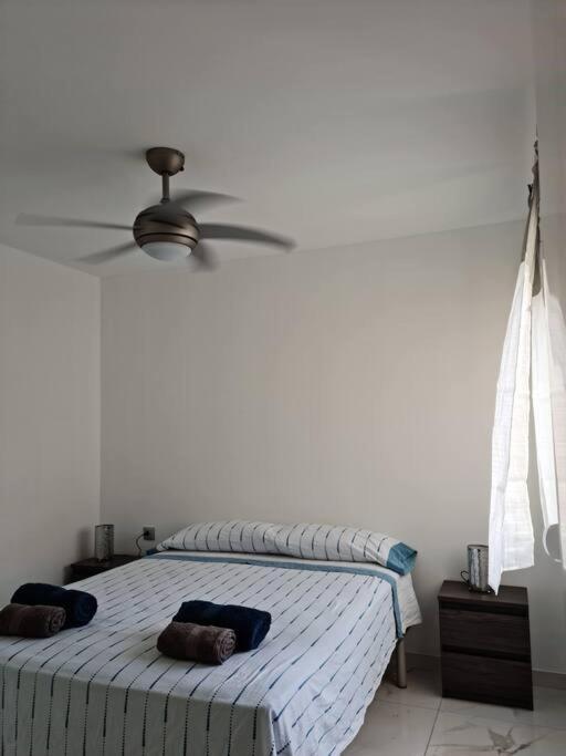 Big Apartament Apartment Лос Кристианос Екстериор снимка